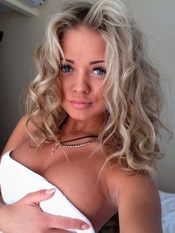 Максим, 21 год, 3 размер груди